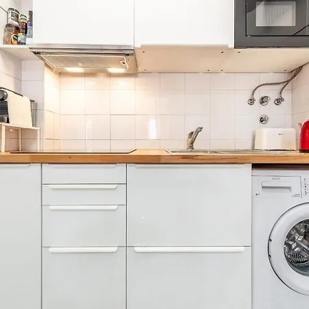 Appartamento Charming In By Guestready
